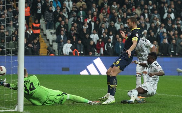 Fenerbahçe Beşiktaş Derbi Maçı Ne Zaman? Şifresiz Canlı İzleme Yöntemleri
